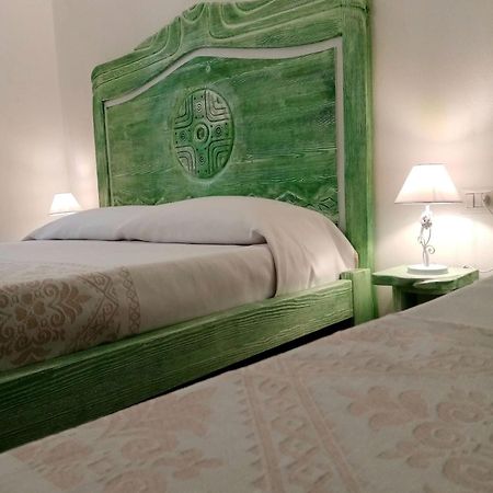 Regnos Altos Boutique Rooms بوسا المظهر الخارجي الصورة