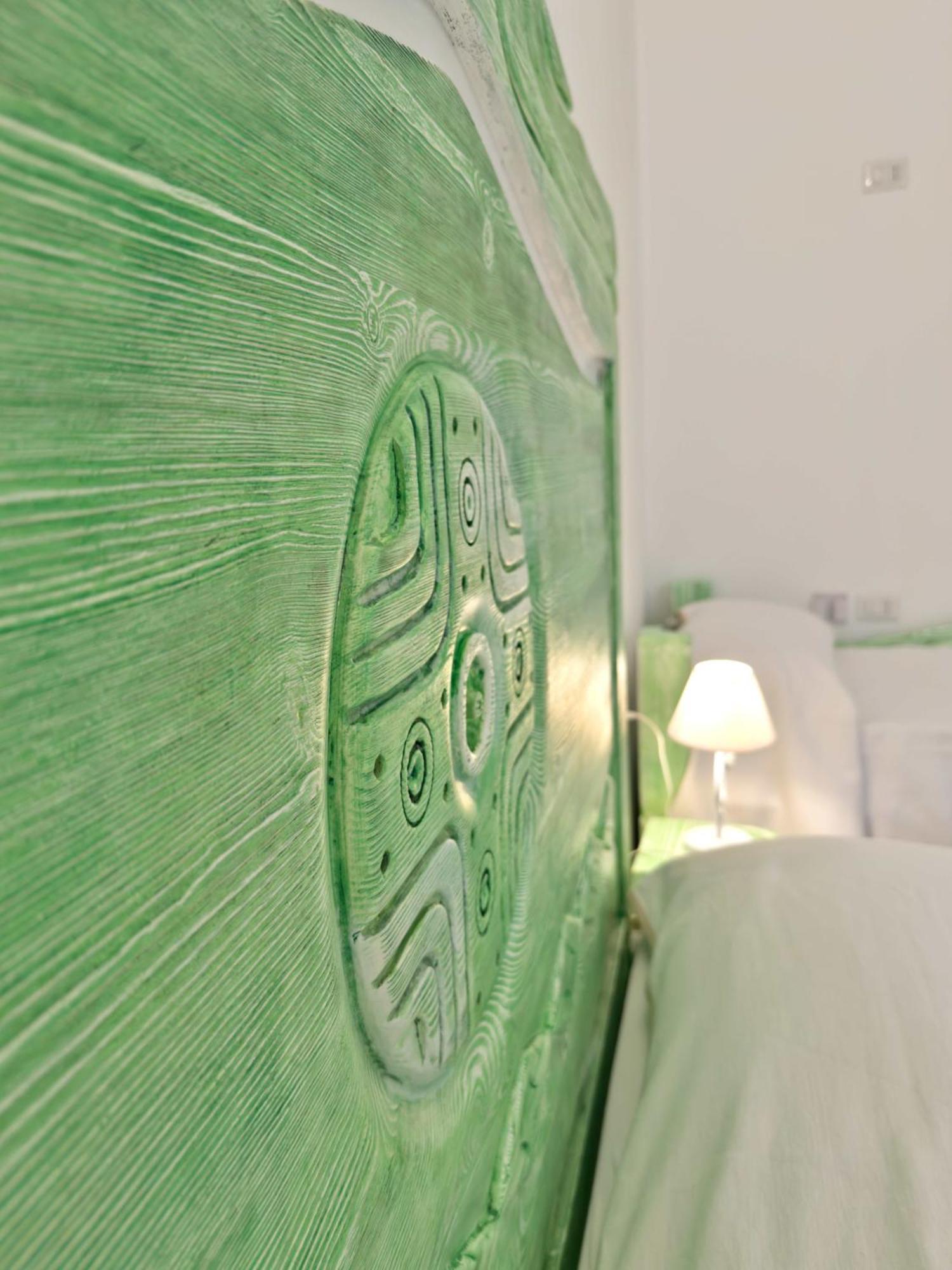 Regnos Altos Boutique Rooms بوسا المظهر الخارجي الصورة
